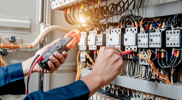 Best Electrical Contractors for Businesses  in Hewitt, TX